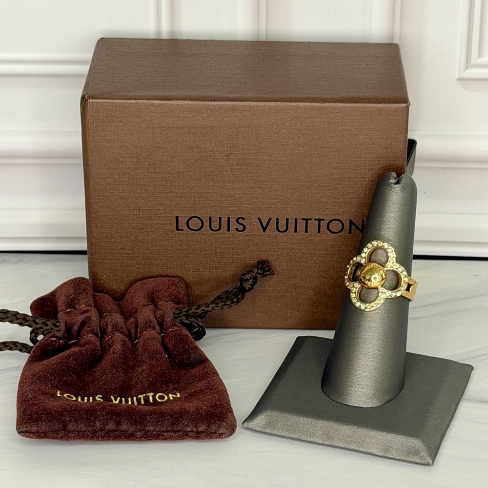 Louis Vuitton Gold Flower Ring – Size 7 | Full Set